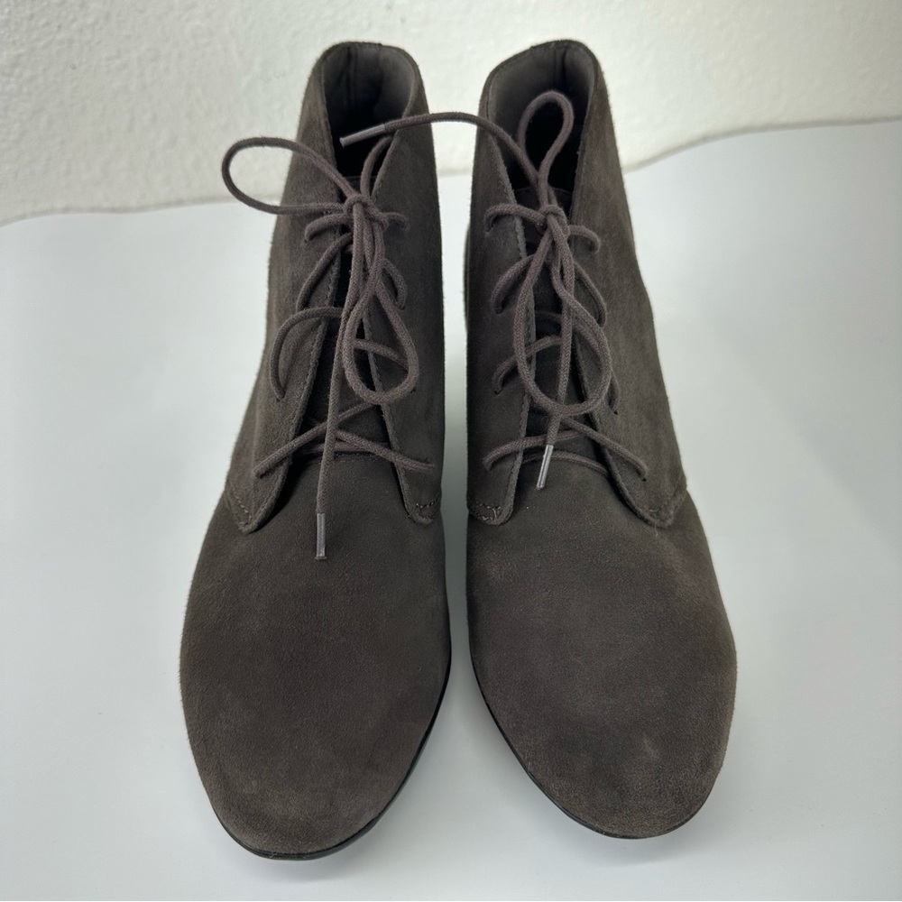 Clarks Bendables Ankle Boots Dakota suede wedge Brown Lace Up 10W goblin
